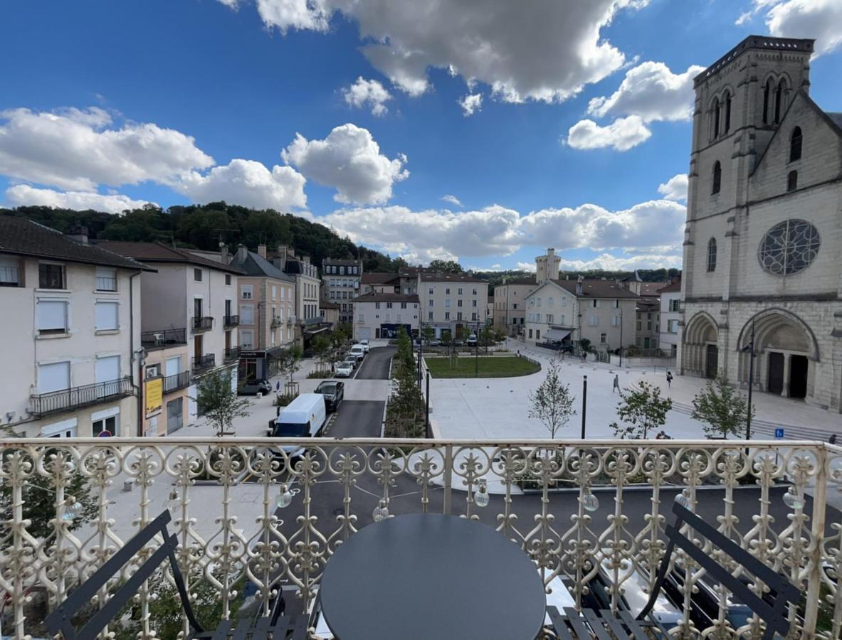 Carnot Place Bourgoin-Jallieu Esterno foto